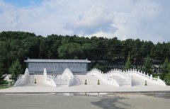 一面墙，，，一道景：九龙照壁浮雕景墙的诗画之美